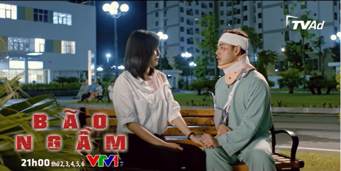 Preview phim “Bão ngầm” tập 51: Bác sĩ Hùng cầu hôn Hạ Lam
