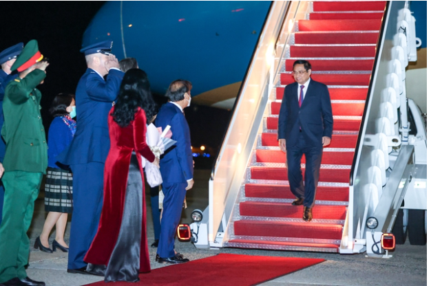 Thủ tướng Phạm Minh Chính và Đoàn đại biểu Việt Nam bắt đầu chuyến công tác tham dự Hội nghị Cấp cao Đặc biệt ASEAN-Hoa Kỳ; thăm, làm việc tại Hoa Kỳ và Liên Hợp Quốc từ ngày 11-17/5. Ảnh: VGP