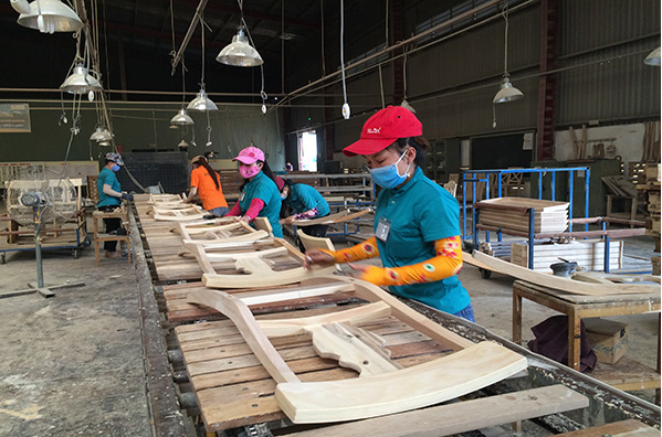 Chủ động giảm thiệt hại từ điều tra phòng vệ thương mại gỗ xuất khẩu