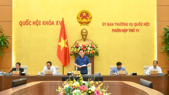 Dịch bệnh được kiểm soát, nền kinh tế thích ứng linh hoạt, dần vào quỹ đạo phục hồi