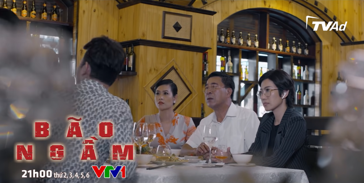 Preview phim “Bão ngầm” tập 65: Hạ Lam có thai với bác sĩ Hùng?