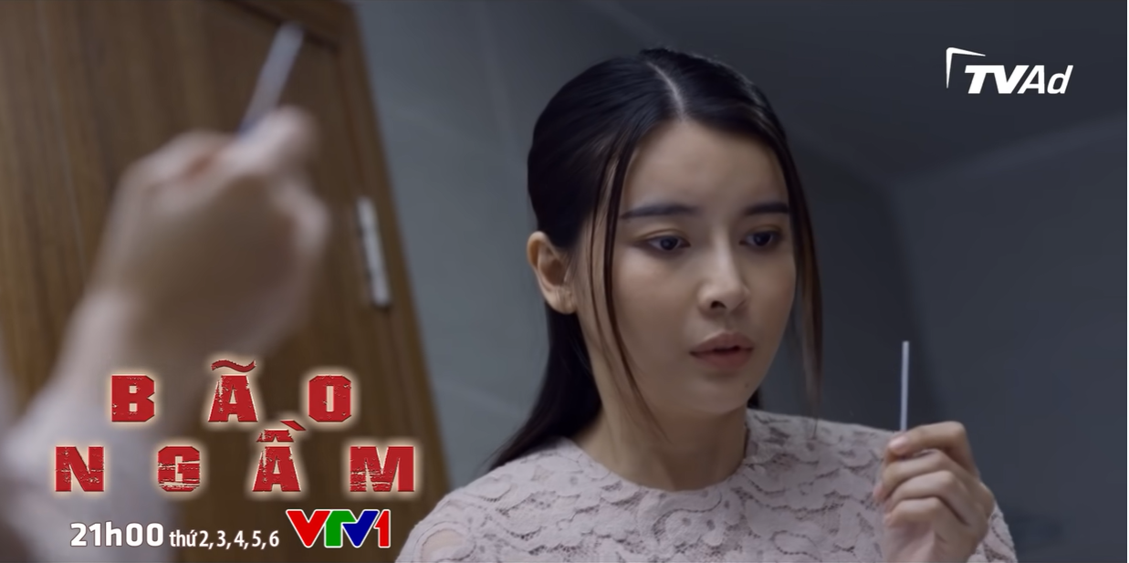 Preview phim “Bão ngầm” tập 65: Hạ Lam có thai với bác sĩ Hùng?