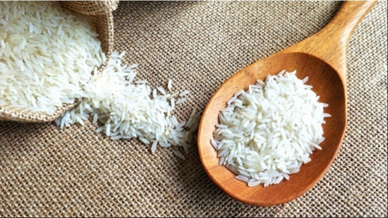 Giá gạo hôm nay 6/6: Tiếp tục giảm
