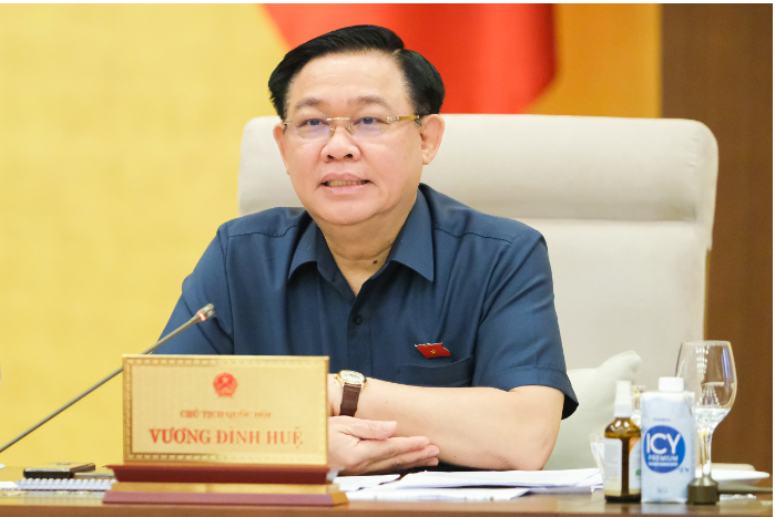 Chủ tịch Quốc hội Vương Đình Huệ đề nghị bố trí  ngân sách tăng lương cơ sở trong năm 2023, sau 3 năm chưa thực hiện được vì dịch COVID-19.