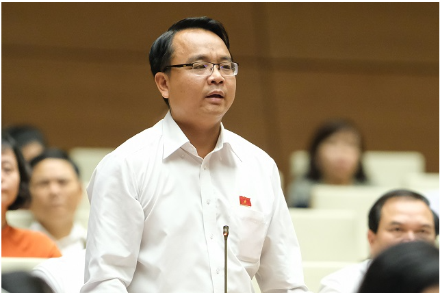 Đại biểu Đặng Hồng Sỹ - Đoàn Đại biểu Quốc hội tỉnh Bình Thuận chất vấn về chống thất thu thuế trong chuyển nhượng bất động sản