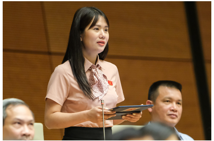 Đại biểu Vương Thị Hương – Đoàn đại biểu Quốc hội tỉnh Hà Giang