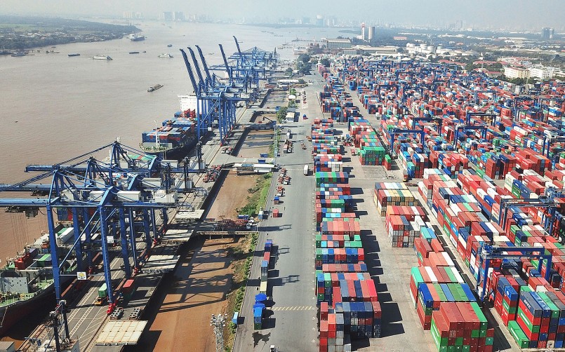 Đề nghị UBND TPHCM xem xét điều chỉnh phí hạ tầng cảng biển trong tháng 7