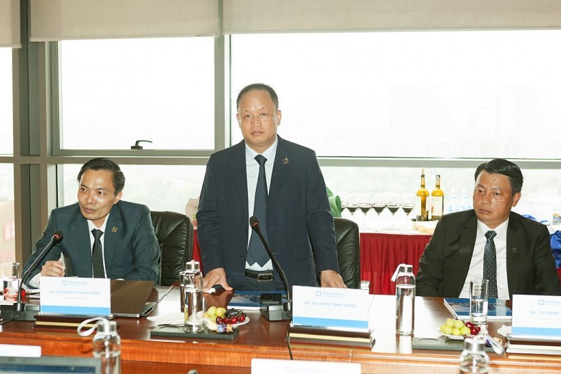 Ông Nguyễn Cảnh Hồng – Tổng Giám đốc Eurowindow hy vọng hợp tác chiến lược với Stelong sẽ gặt hái nhiều thành công, mở rộng thị trường.