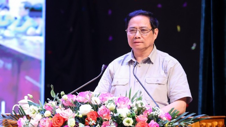 Thủ tướng Phạm Minh Chính: Bảo đảm quyền và lợi ích cao nhất cho công nhân lao động