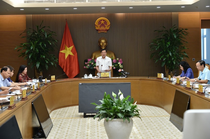 Phó Thủ tướng Lê Minh Khái: Phải hết sức thận trọng, không được lơ là để lạm phát kỳ vọng tăng cao sẽ rất khó kiểm soát! Ảnh VGP