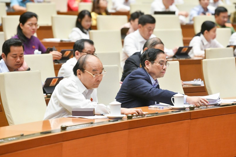 Chủ tịch nước Nguyễn Xuân Phúc, Thủ tướng Chính phủ Phạm Minh Chính tham gia biểu quyết