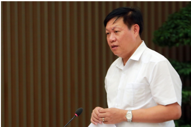 Thứ trưởng Bộ Y tế Đỗ Xuân Tuyên cho biết, chậm nhất đến ngày 22/6, Bộ Y tế sẽ ban hành văn bản hướng dẫn cụ thể việc tiêm vaccine mũi 4 - Ảnh: VGP/Đình Nam