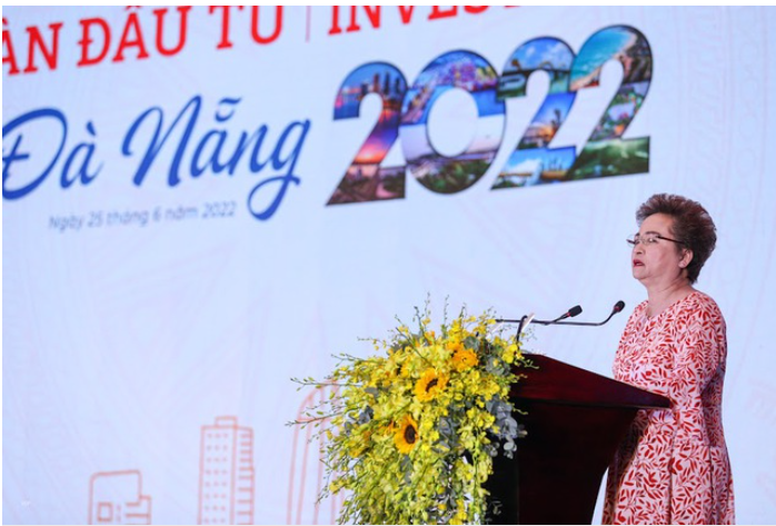 Bà Nguyễn Thị Nga, Chủ tịch Tập đoàn BRG khẳng định Tập đoàn luôn tập trung những nguồn lực tốt nhất để sẵn sàng cùng Đà Nẵng bứt phá và phát triển bền vững, vươn tầm khu vực và quốc tế - Ảnh: VGP/Nhật Bắc