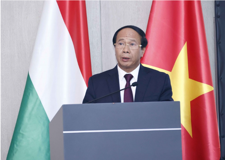 Phó Thủ tướng Lê Văn Thành phát biểu tại Tọa đàm Kinh tế - Thương mại - Đầu tư Việt Nam - Hungary