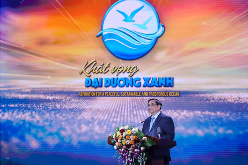 Người đứng đầu Chính phủ khẳng định, Việt Nam đã và đang thể hiện quyết tâm mạnh mẽ chung tay cùng cộng đồng quốc tế hướng tới đại dương xanh, hành tinh xanh, hòa bình, ổn định - Ảnh: VGP/Nhật Bắc