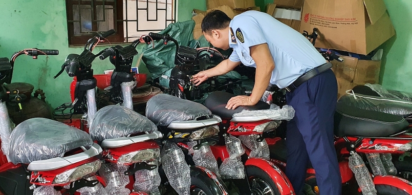 Hưng Yên: Tạm giữ 38 chiếc xe đạp điện và phụ tùng có dấu hiệu vi phạm