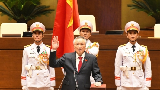 Ông Nguyễn Hòa Bình tái đắc cử Chánh án TAND tối cao