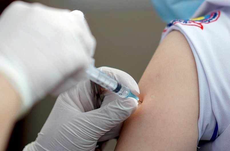 Tiêm thử nghiệm vắc xin Nano Covax mũi 2 giai đoạn 3 cho 12.000 tình nguyện viên