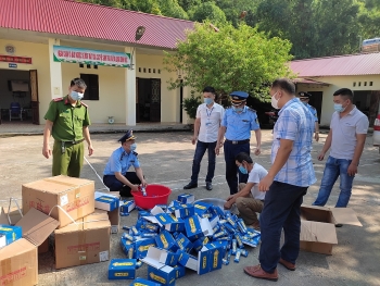 Lạng Sơn: Tiêu hủy 3.200 tuýp kem bôi trị bệnh ngoài da