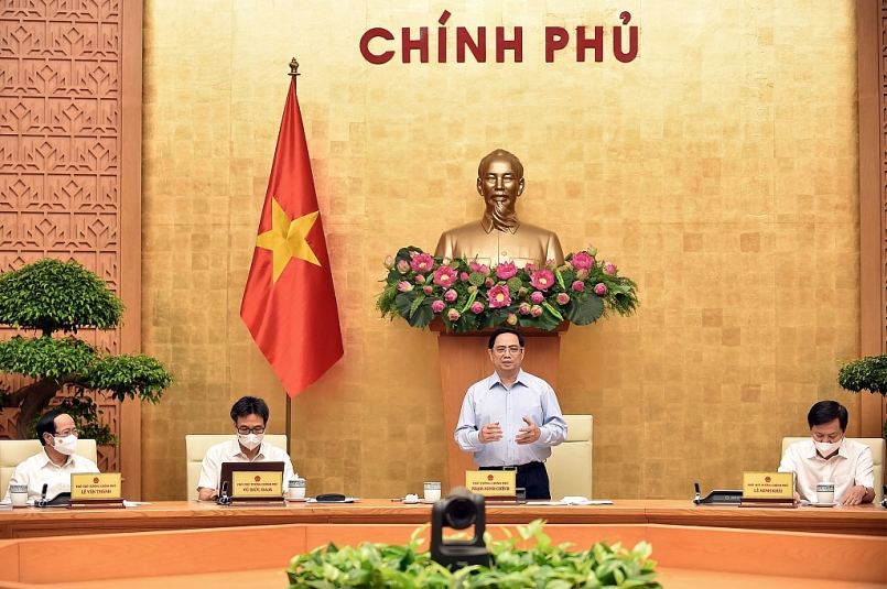 Kết luận Hội nghị, Thủ tướng Phạm Minh Chính tán thành với nhiều ý kiến tại cuộc họp là phải ưu tiên vaccine cho TP Hồ Chí Minh - Ảnh: VGP/Nhật Bắc