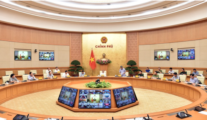 Phó Thủ tướng Lê Văn Thành chủ trì cuộc họp trực tuyến về phòng, chống cơn bão số 1 - Ảnh: VGP/Đức Tuân