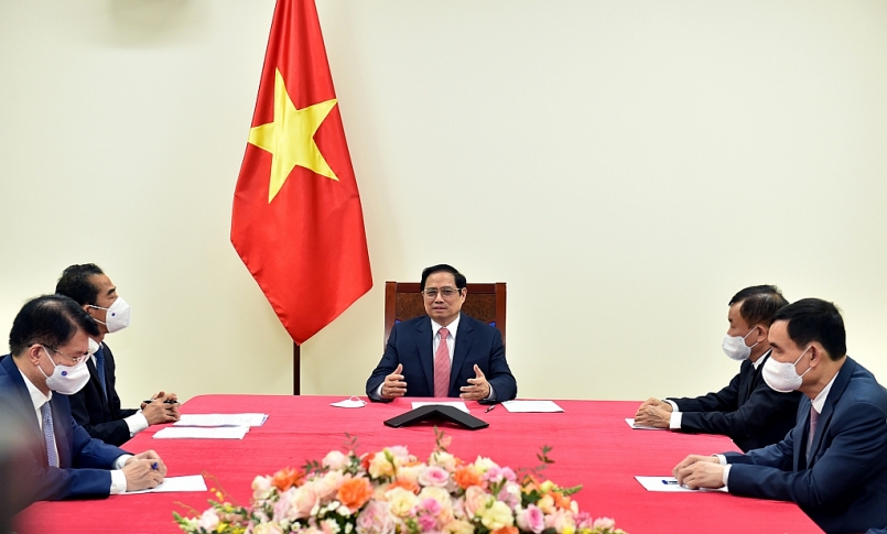 Thủ tướng Phạm Minh Chính và Thủ tướng Andrej Babis bày tỏ hài lòng về sự phối hợp chặt chẽ, hiệu quả và nhất trí tiếp tục tăng cường hợp tác giữa hai nước trên các diễn đàn đa phương. - Ảnh: VGP/Nhật Bắc