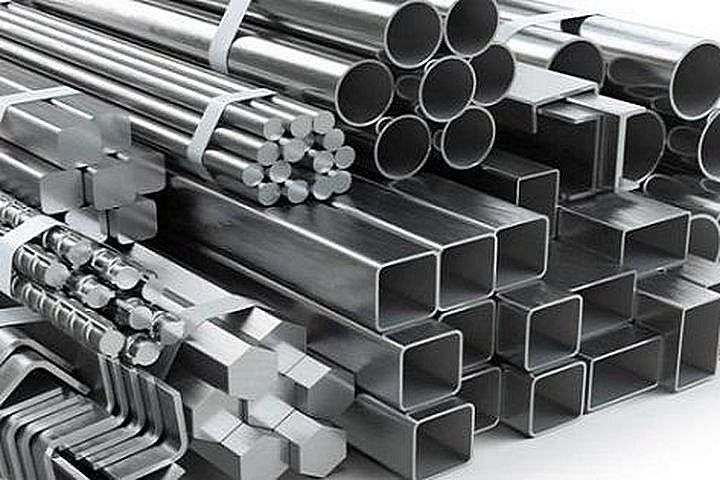 Giá sắt thép hôm nay 16/8: Giảm mạnh