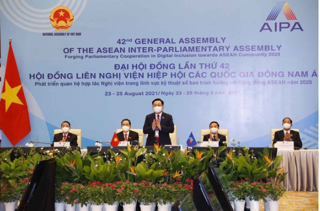 Chủ tịch Quốc hội Vương Đình Huệ dẫn đầu Đoàn đại biểu Quốc hội Việt Nam tham dự Đại hội đồng AIPA 42.
