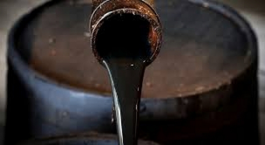 Giá xăng dầu hôm nay 31/8: Xu hướng giảm nhẹ