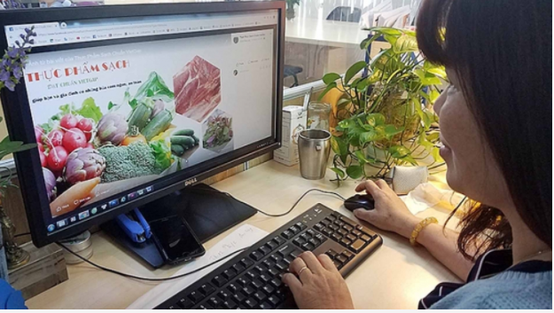 Người dân Hà Nội có thể mua hàng hóa thiết yếu qua 600 điểm bán trực tuyến