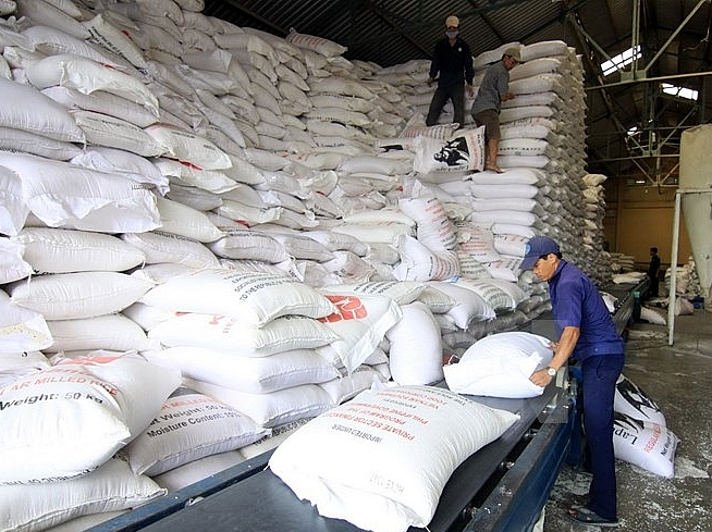 Đã xuất cấp hơn 42.000 tấn gạo hỗ trợ người dân gặp khó khăn