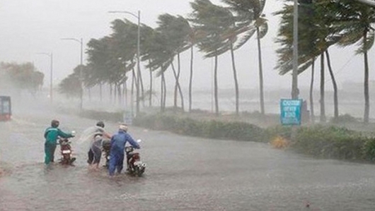 Bão CONSON vào Biển Đông, trở thành cơn bão số 5