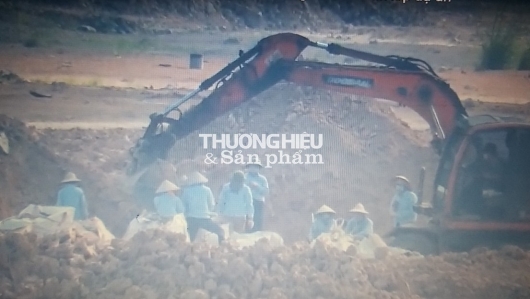Vụ chôn lấp rác thải tại Công ty TNHH Khải Hồng Việt Nam: Khởi tố Giám đốc và Phó giám đốc công ty
