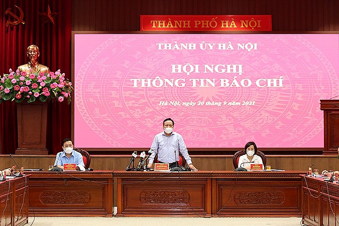 Phó Bí thư Thành ủy Nguyễn Văn Phong chủ trì hội nghị