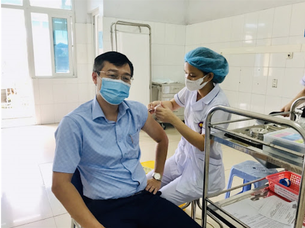 Quảng Ninh phấn đấu hoàn thành tiêm mũi 2 vắc xin Covid-19 trong tháng 10/2021