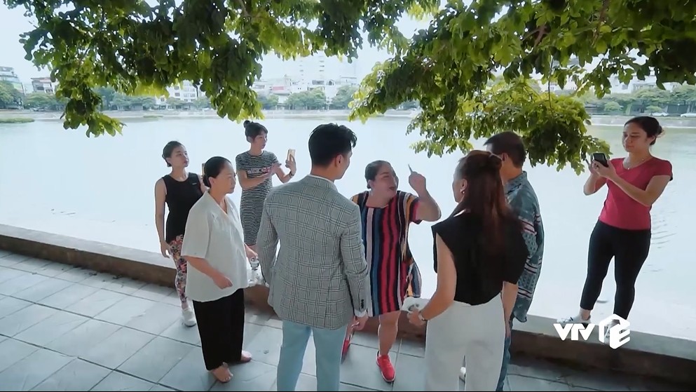 Preview phim “Hương vị tình thân” phần 2 tập 51 (122): Ông Sinh bị vạch trần quá khứ ngay giữa công viên