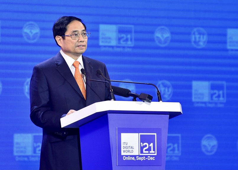 Thủ tướng Phạm Minh Chính: Chính phủ Việt Nam coi hạ tầng số, hạ tầng dữ liệu, các nền tảng số quốc gia là yếu tố then chốt và đang nỗ lực tăng tốc lộ trình chuyển đổi số quốc gia. Ảnh: VGP/Nhật Bắc