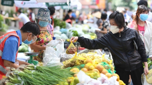 Kết nối cung cầu, đẩy mạnh tiêu thu hàng hóa trong giai đoạn bình thường mới