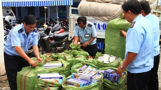Hà Nội: Tăng cường công tác chống buôn lậu thuốc lá