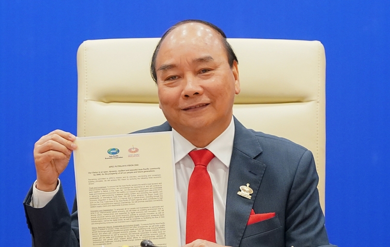 Thủ tướng Chính phủ Nguyễn Xuân Phúc dẫn đầu đoàn Việt Nam tham dự Hội nghị.