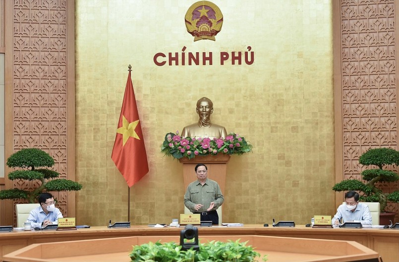 Thủ tướng Phạm Minh Chính chủ trì phiên họp Chính phủ tháng 10/2021. Ảnh: VGP/Nhật Bắc
