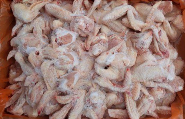 Một lô hàng thịt gà đông lạnh nhập từ Ba Lan bị phát hiện có mối nguy Salmonella enteritidis. Ảnh minh họa