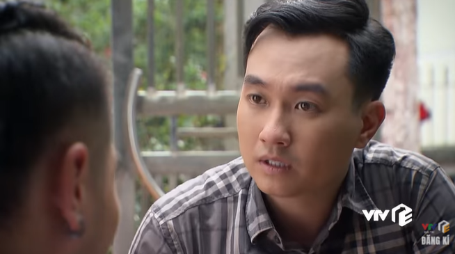 Preview phim “Phố trong làng” tập 19: Nam nghi ngờ Tiến chính là hung thủ ăn trộm hòm công đức của họ Vũ