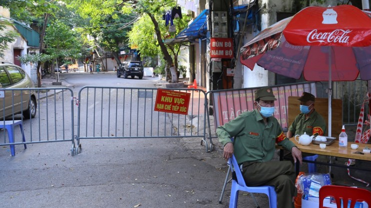 Hà Nội có thể hạn chế, dừng các dịch vụ không thiết yếu tùy cấp độ dịch
