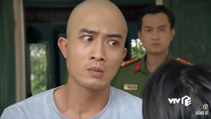 Preview phim “Phố trong làng” tập 21: Mến bất ngờ đi tự thú vụ trộm hòm công đức
