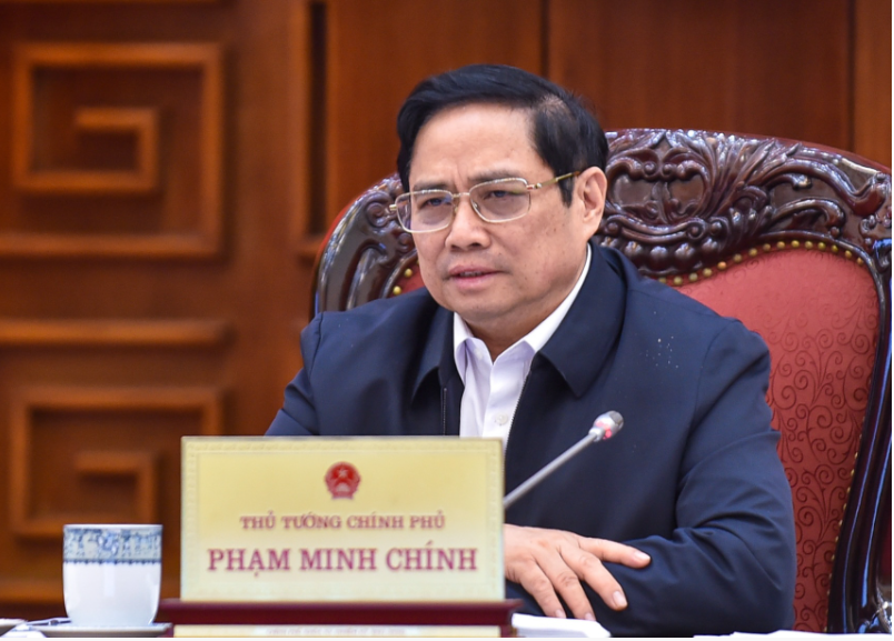 Thủ tướng Phạm Minh Chính chủ trì cuộc họp để tiếp tục thúc đẩy việc nhập khẩu, nghiên cứu, chuyển giao công nghệ, sản xuất vaccine và thuốc chữa bệnh