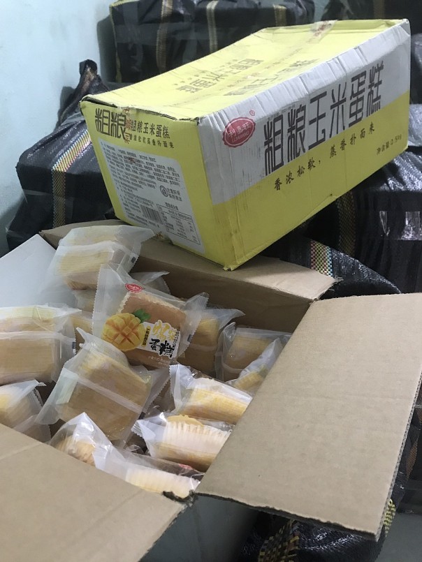 Lào Cai thu giữ gần 400 kg thực phẩm bao gói sẵn nhập lậu