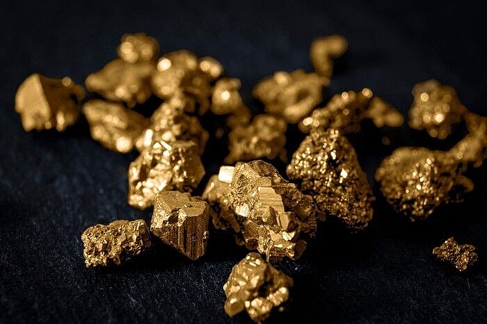Giá vàng hôm nay 8/2 tại thị trường trong nước vượt mốc 57 triệu đồng/lượng