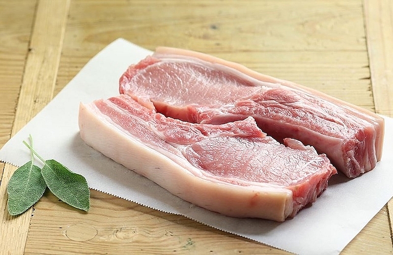 Giá thịt lợn hôm nay 11/2 tiếp tục điều chỉnh tại Công ty Thực phẩm bán lẻ