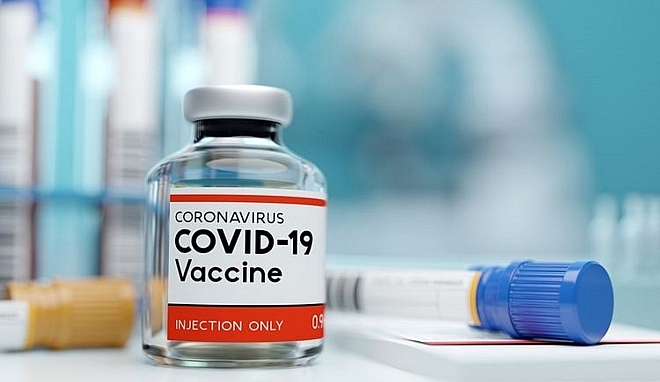 Bộ Y tế đồng ý nhập khẩu 204.000 liều vắc xin Covid-19 đầu tiên về Việt Nam